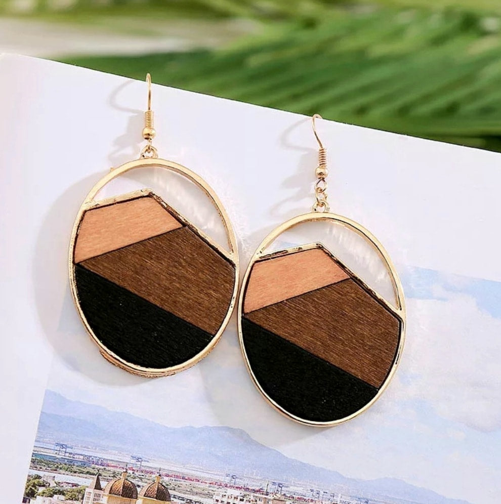 Bamboo Gold Oval Fashion Earrings