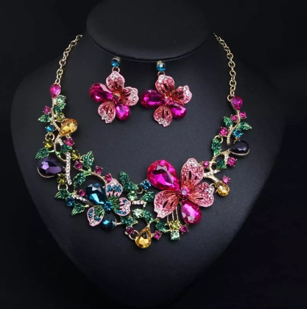 Flower Crystal Wedding Necklace & Earrings Set - Multi
