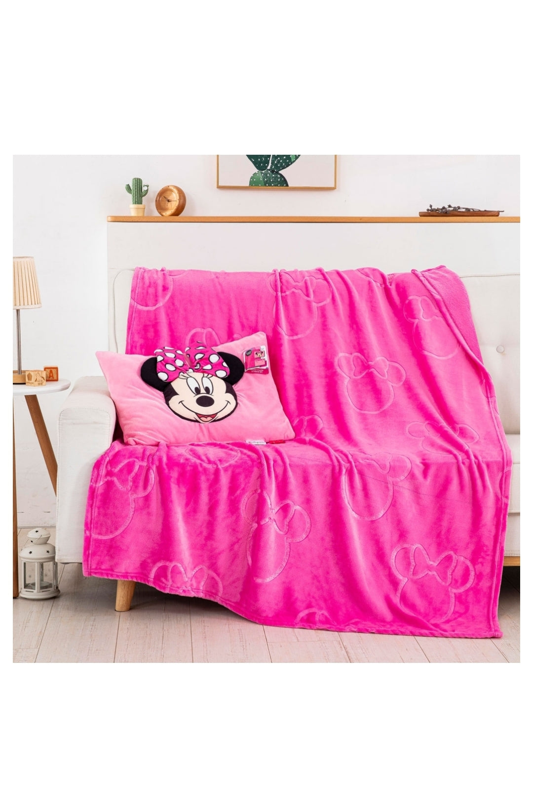 Disney Minnie Mouse "Think Pink" Pillow Pocket Throw 2-Pc. Set